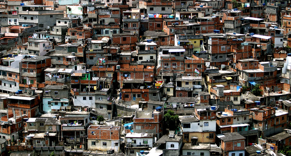 Massacre no Complexo do Alemão mostra crescimento da escalada fascista